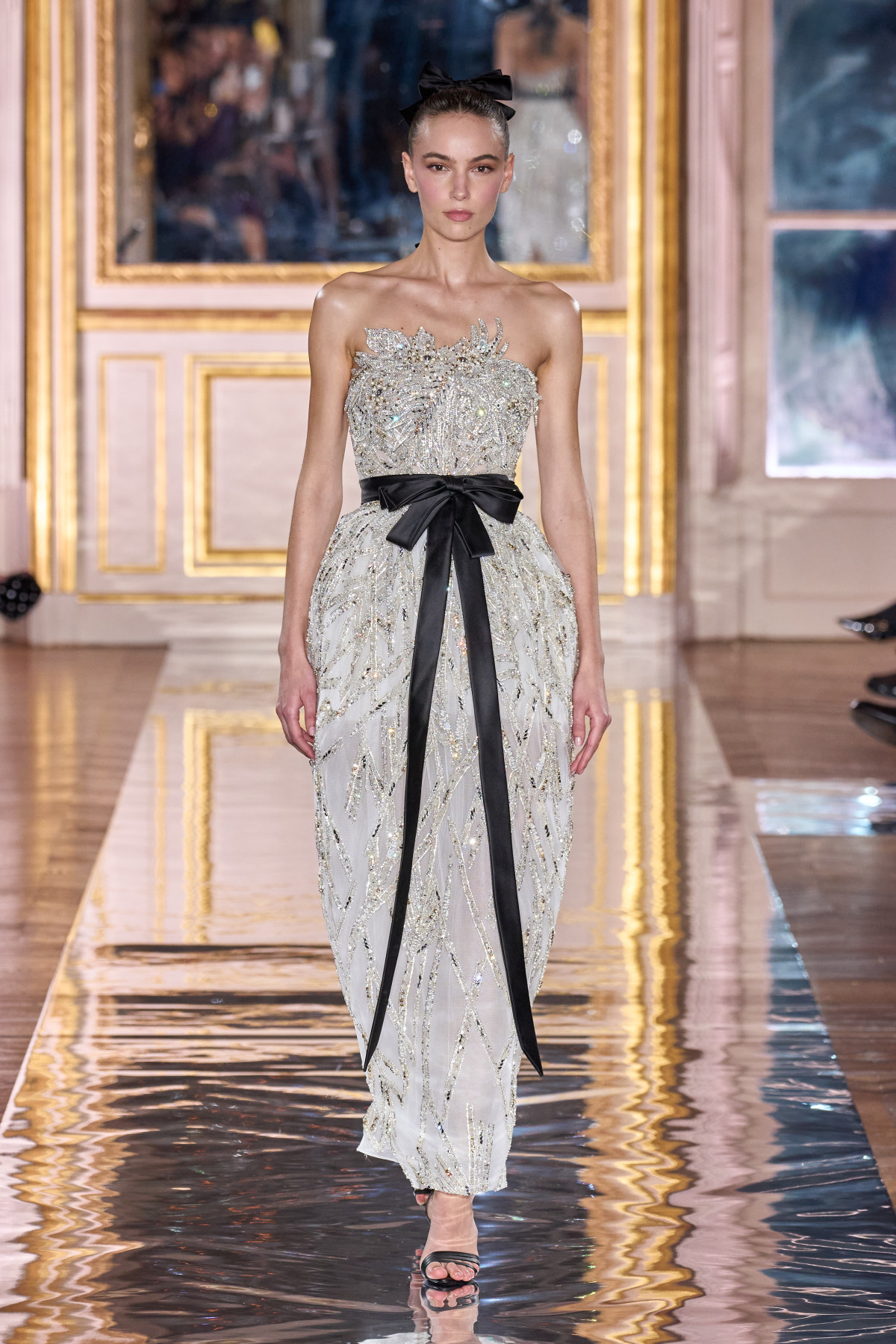 Весільна сукня бочкоподібної форми Zuhair Murad