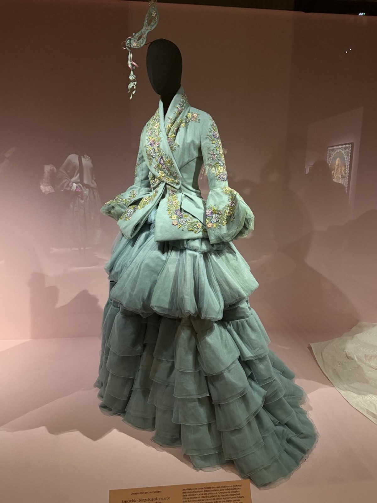 Образ від Dior 2008 року