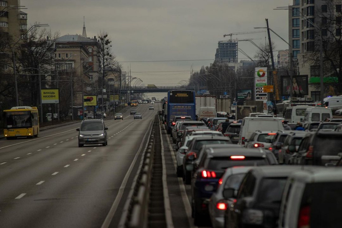 Вода у мережі Києва непридатна для вживання