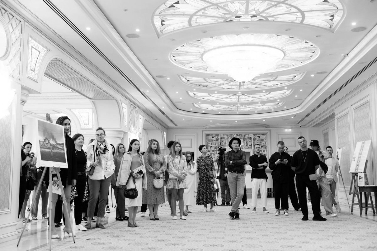 Fairmont Grand Hotel Kyiv и фонд Artists Support Ukraine открыли благотворительную выставку украинских художников