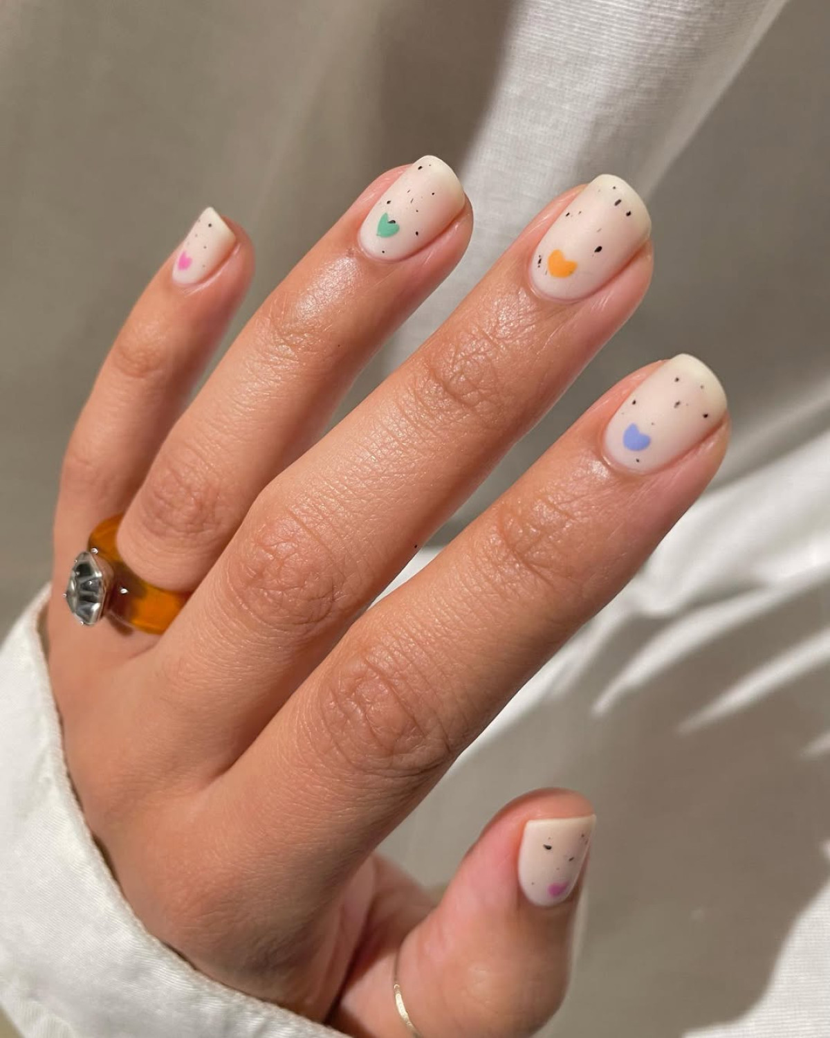 модний весняний манікюр 2026 фото 7