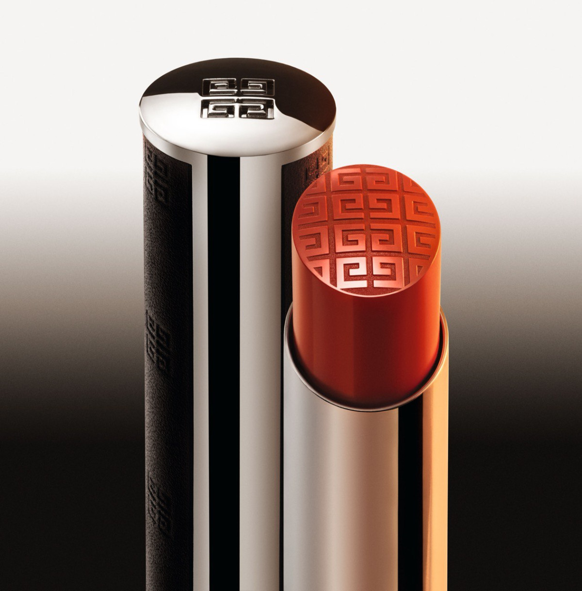 помада для губ увлажняющая