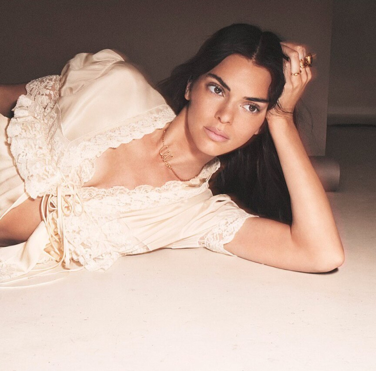 кендал дженер