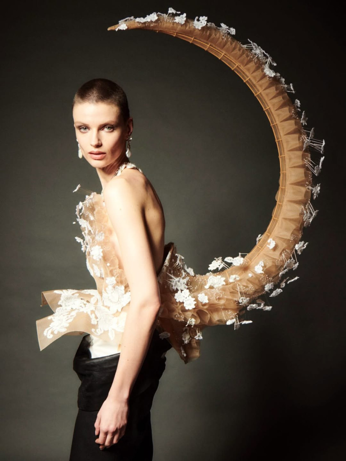 Оракул на квітень 2026 року для всіх знаків зодіаку