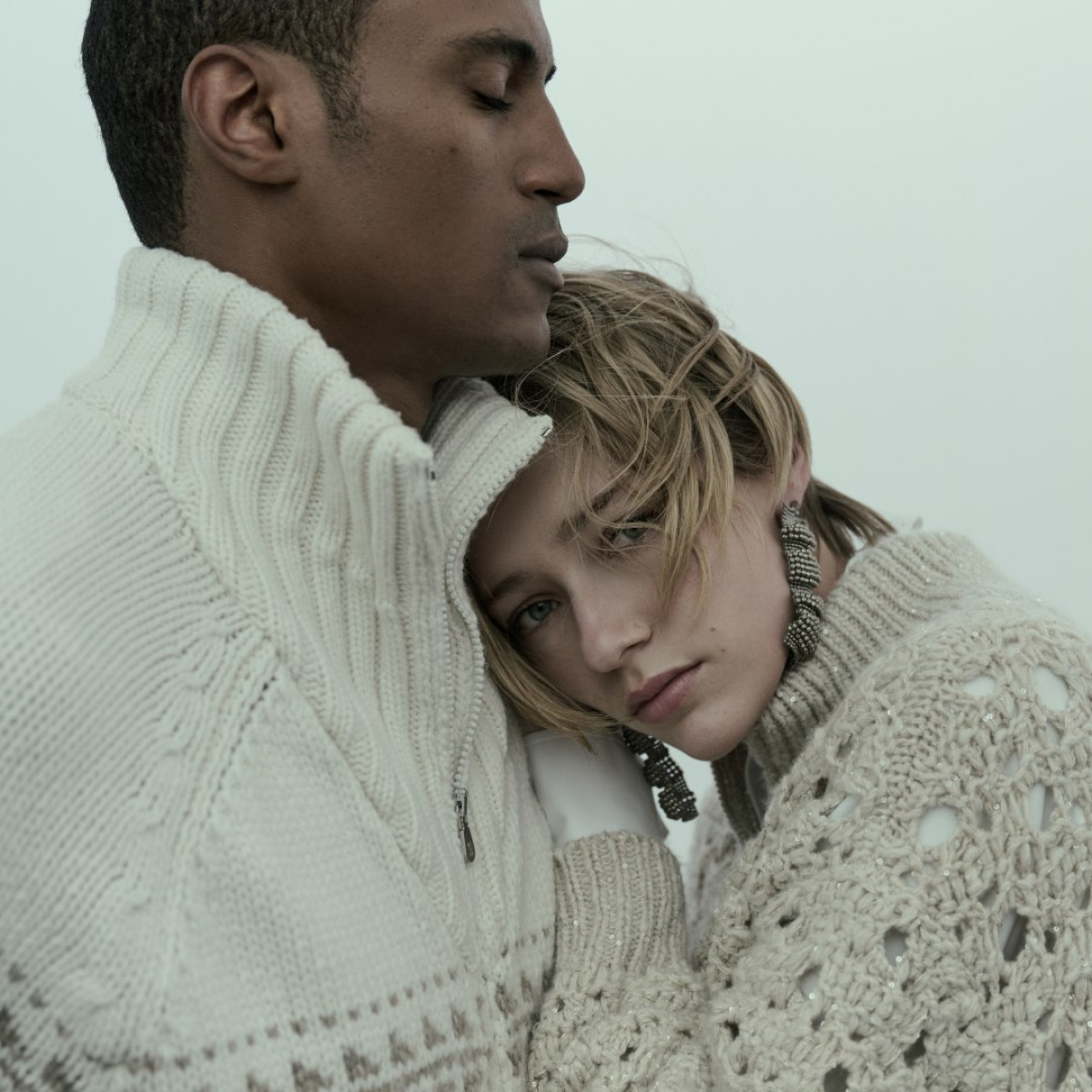 Скільки тривають відносини на відстані?