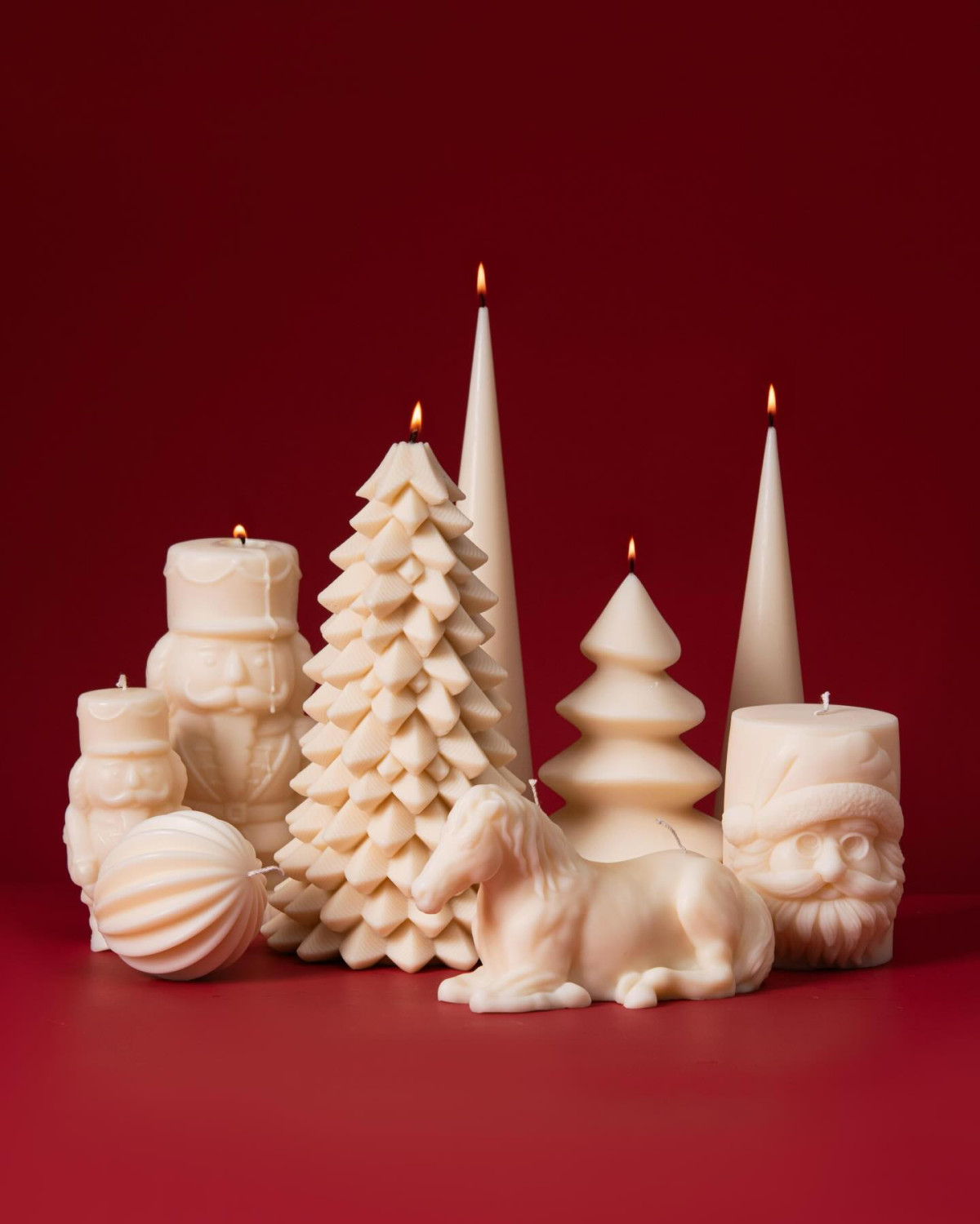 Свічки Semanty