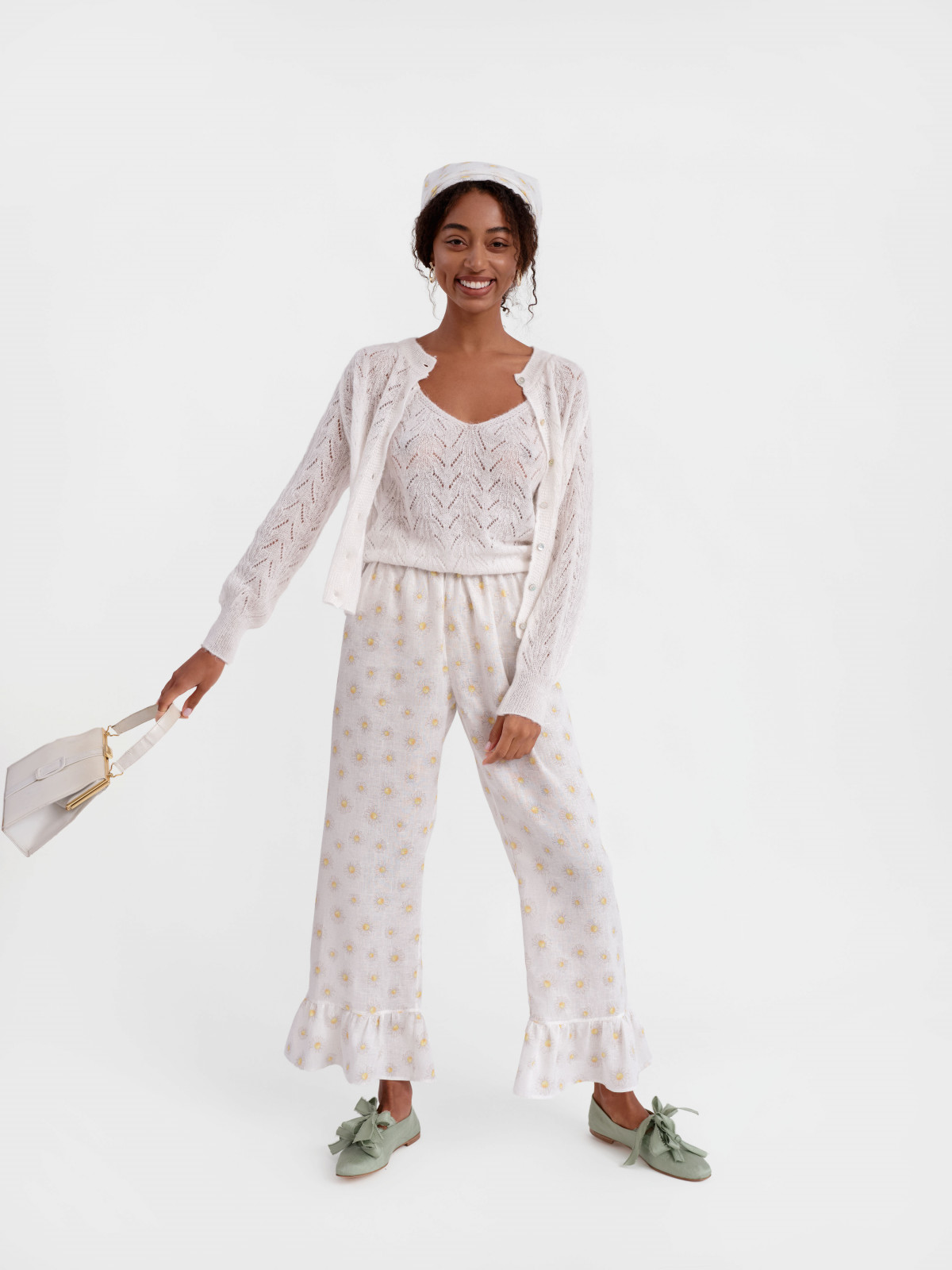 одежда на август