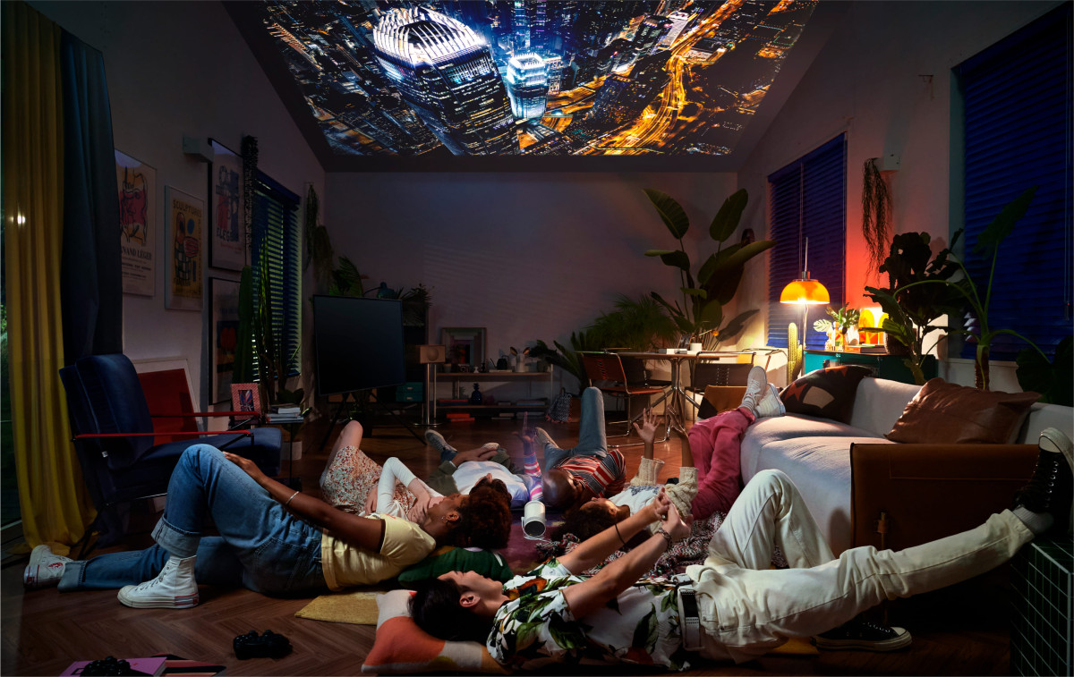 Samsung SMART TV THE FREESTYLE