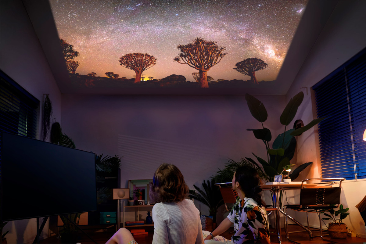 Samsung SMART TV THE FREESTYLE