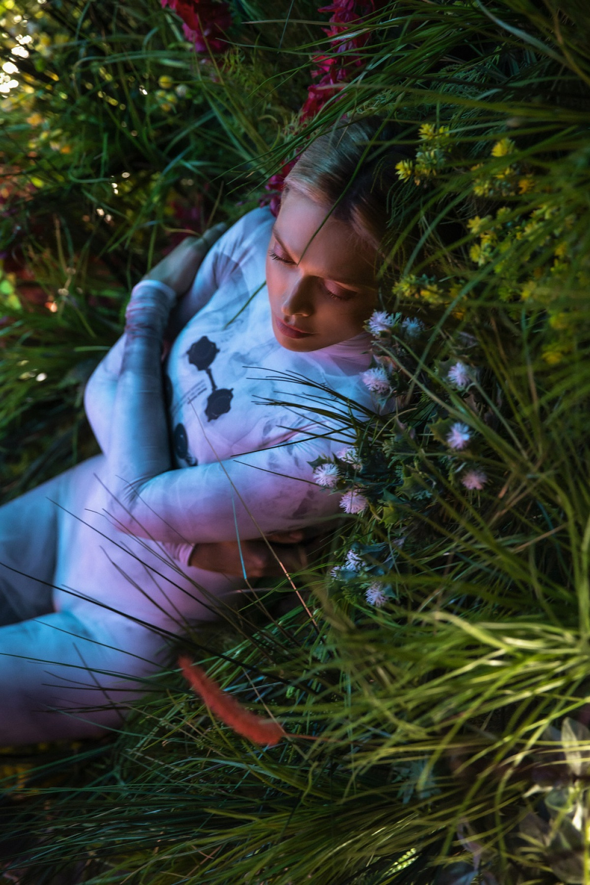 вера в траве