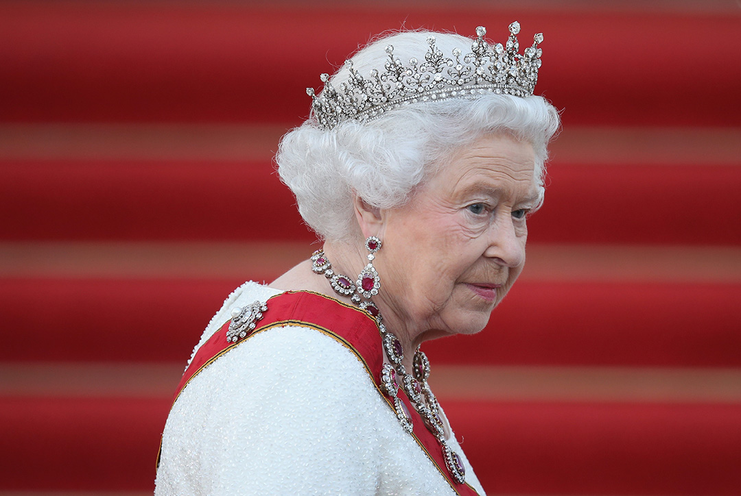 Елизавета II поддержала уход принца Гарри и Меган Маркл из королевской семьи